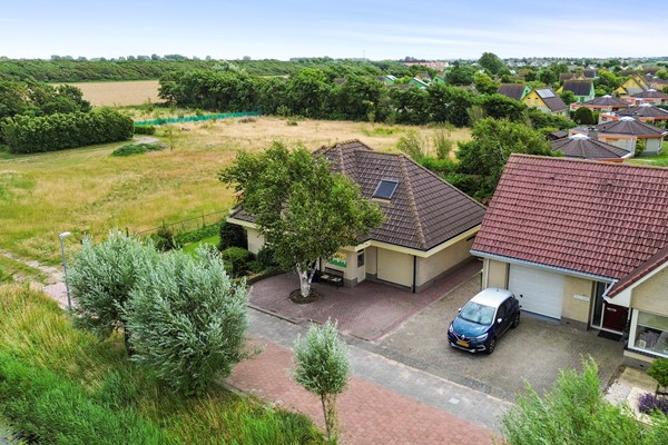 Medium property photo - Van Foreestweg 6B, 1787 BL Julianadorp